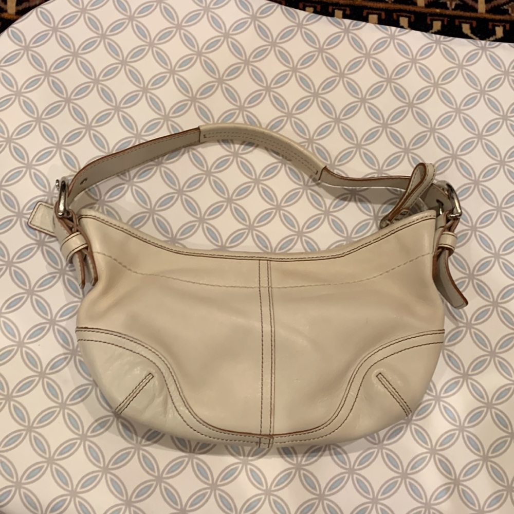 Coach Off white purse handbag authentic